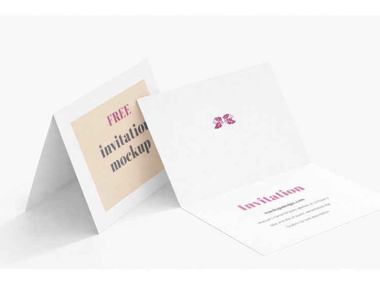 Carte d'invitations pli&eacute;es