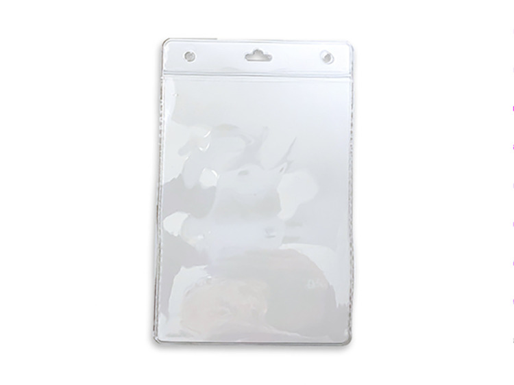 <b>DESTOCKAGE - Porte badge souple transparent </b>